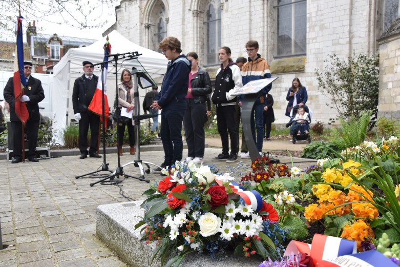 8 mai 6