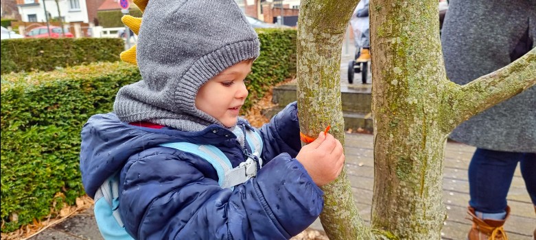 enfants_arbre_à_voeux_Seclin_4.jpg