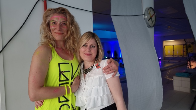 Piscine fluo 3