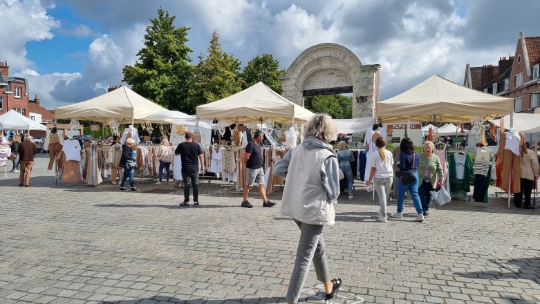 Marché du lundi 2