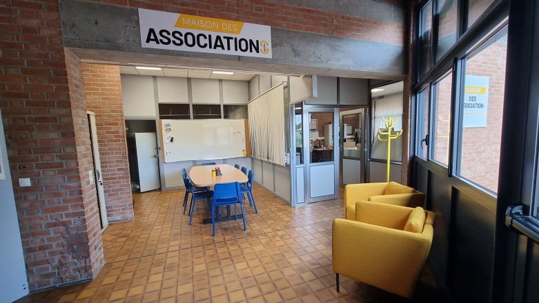 Maison des Associations 9