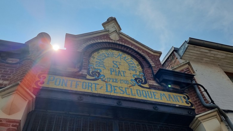 Tourisme visite archi 3 brasserie rue Bonpain