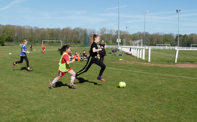 foot féminin action